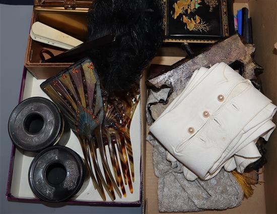 An Art Deco French decorative comb, two others, a novelty bag compact, two fans and two silver mounted pots